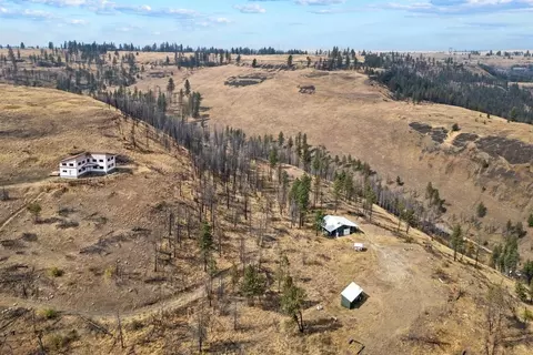 31725 N Hawk Creek Rd, Davenport, WA 99122