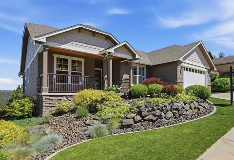 Exterior - 1211 E Quartz Ln, Spokane, WA 99208 photo 2 of 9