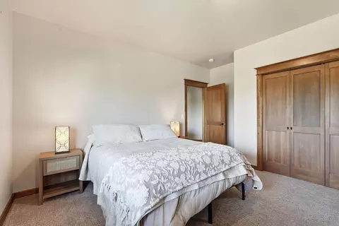 Bedroom - 1211 E Quartz Ln, Spokane, WA 99208 photo 7 of 7
