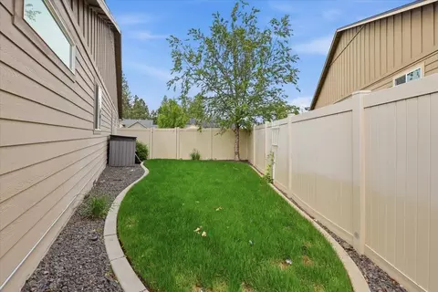 Exterior - 4520 E 22nd Ct, Spokane, WA 99223 photo 9 of 9