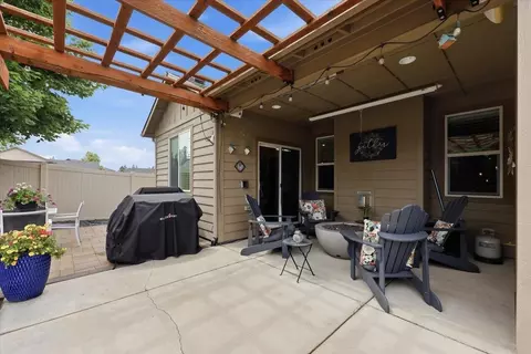 Exterior - 4520 E 22nd Ct, Spokane, WA 99223 photo 3 of 9