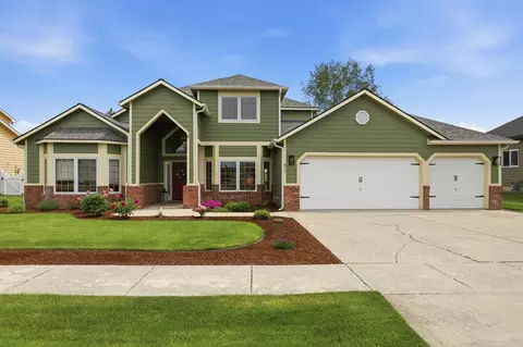 814 N High Desert Dr, Deer Park, WA 99006