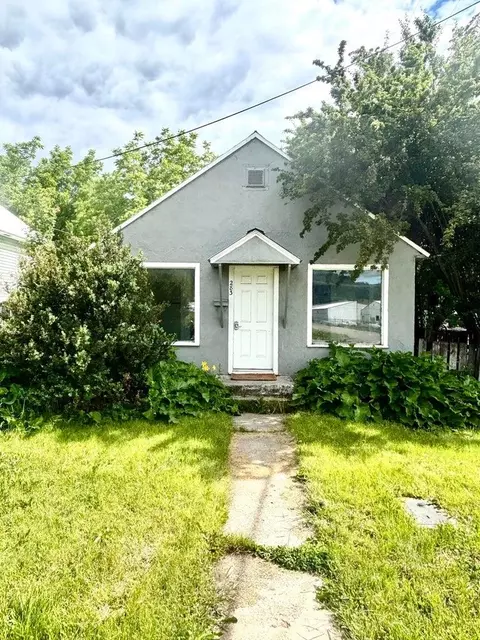 283 W 2nd Ave, Colville, WA 99114