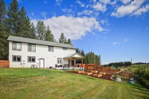 Exterior - 5710 E Greenbluff Rd, Colbert, WA 99005 photo 11 of 15