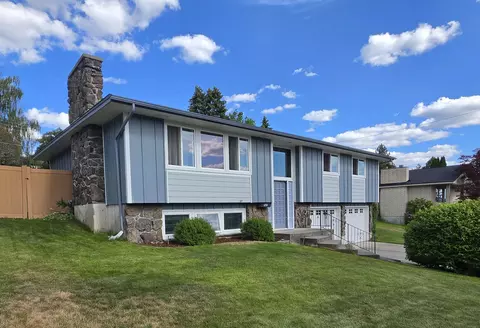 6712 N Greenwood Blvd, Spokane, WA 99208
