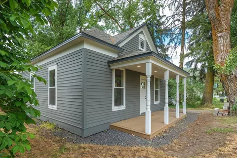 16647 N Oregon St, Edwall, WA 99008