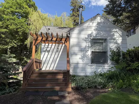 Exterior - 340 SE High St, Pullman, WA 99163 photo 4 of 9