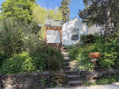 Exterior - 340 SE High St, Pullman, WA 99163 photo 3 of 9