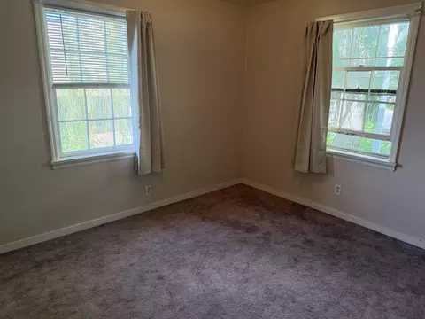 Bedroom - 340 SE High St, Pullman, WA 99163 photo 1 of 4