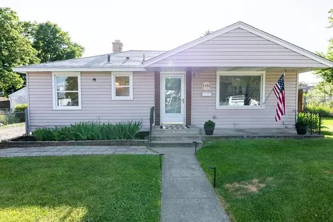 5715 N A St, Spokane, WA 99205