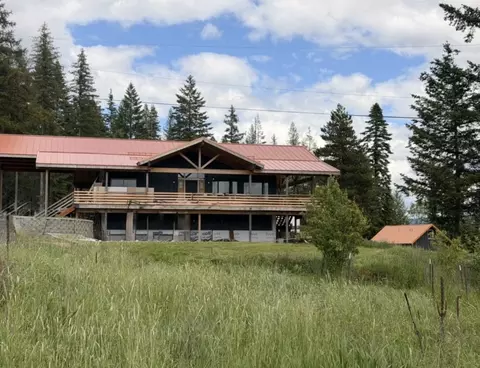 62 Country Ln, Newport, WA 99156