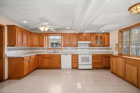 Kitchen - 532 E Heroy Ave, Spokane, WA 99207 photo 2 of 6