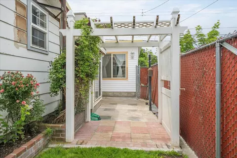 Exterior - 532 E Heroy Ave, Spokane, WA 99207 photo 5 of 6