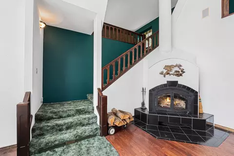 Entry Way - 232 Farber Ln, Cusick, WA 99119 photo 5 of 6