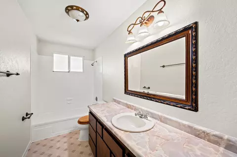 Bath - 721 E Lyons Ave, Spokane, WA 99208 photo 1 of 2