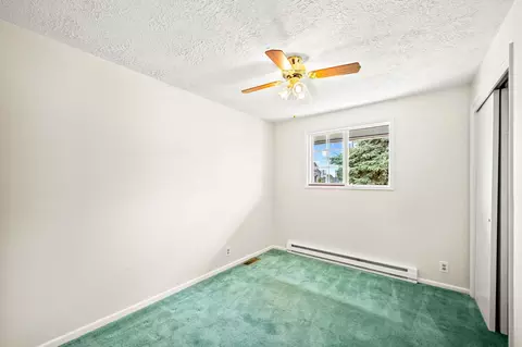 Bedroom - 721 E Lyons Ave, Spokane, WA 99208 photo 1 of 10