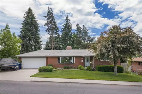 2805 W Woodside Ave, Spokane, WA 99208