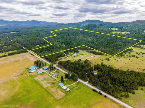 2902 Spring Valley Rd, Newport, WA 99156