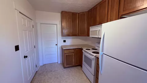 Kitchen - 112 E 16th Ave, Spokane, WA 99203 photo 1 of 3
