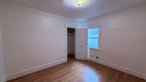 Bedroom - 112 E 16th Ave, Spokane, WA 99203 photo 4 of 4