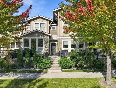 1908 W Summit Pkwy, Spokane, WA 99201