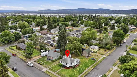 View/Area - 2306 E Nora Ave, Spokane, WA 99207 photo 1 of 9