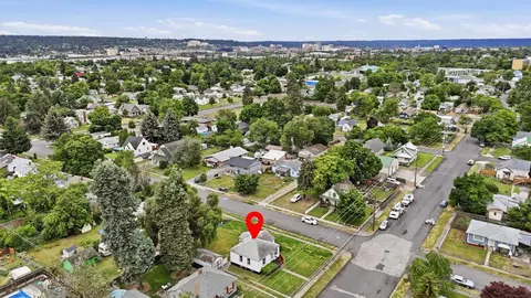 View/Area - 2306 E Nora Ave, Spokane, WA 99207 photo 4 of 9