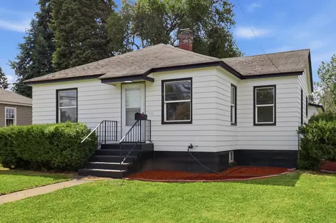 Exterior - 2306 E Nora Ave, Spokane, WA 99207 photo 2 of 9