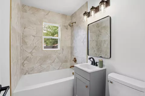 Bath - 1644 E Longfellow Ave, Spokane, WA 99207 photo 1 of 1
