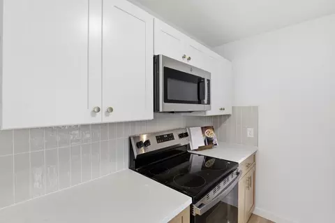 Kitchen - 1644 E Longfellow Ave, Spokane, WA 99207 photo 3 of 5