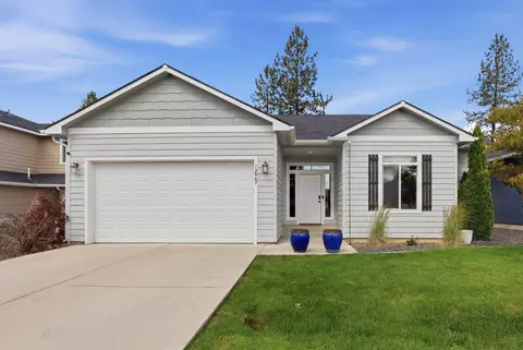 12907 N Raptor Ln, Spokane, WA 99208