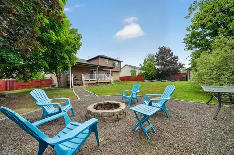 Exterior - 18520 E 9th Ct, Spokane Valley, WA 99016 photo 4 of 7