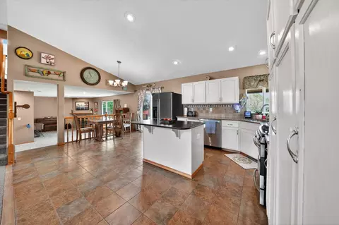 Entry Way - 18520 E 9th Ct, Spokane Valley, WA 99016 photo 2 of 3
