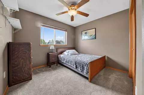 Bedroom - 18520 E 9th Ct, Spokane Valley, WA 99016 photo 4 of 11