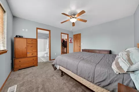 Bedroom - 18520 E 9th Ct, Spokane Valley, WA 99016 photo 3 of 11