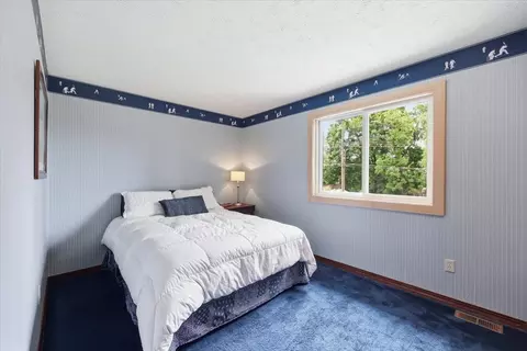 Bedroom - 1632 E 33rd Ave, Spokane, WA 99203 photo 5 of 6
