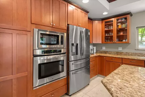Kitchen - 2107 E 16th Ave, Spokane, WA 99203 photo 3 of 5