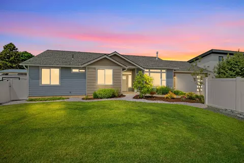 423 N Union Ln, Spokane Valley, WA 99206