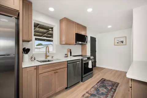 Kitchen - 1224 E Central Ave, Spokane, WA 99208 photo 3 of 4