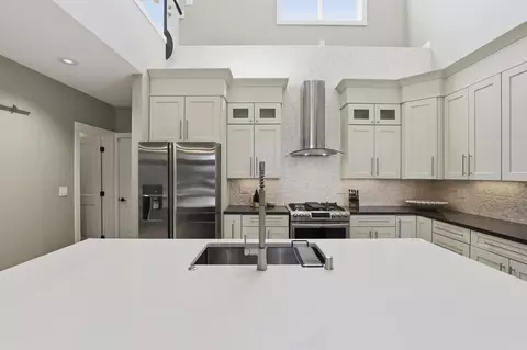 Kitchen - 314 E 10th Ave, Spokane, WA 99202 photo 1 of 4