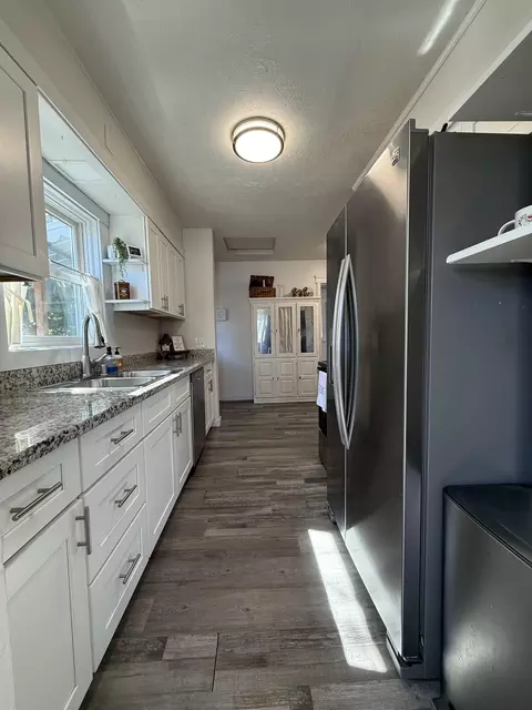 Kitchen - 2114 E Rowan Dr, Spokane, WA 99207 photo 2 of 2