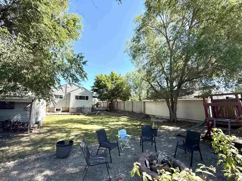 Exterior - 2114 E Rowan Dr, Spokane, WA 99207 photo 8 of 9