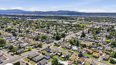 View/Area - 917 E Glass Ave, Spokane, WA 99207 photo 9 of 9