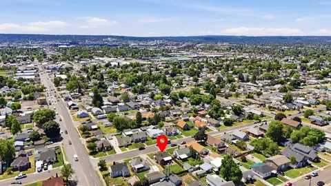 View/Area - 917 E Glass Ave, Spokane, WA 99207 photo 6 of 9