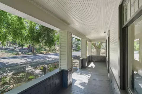 Exterior - 2803 E Hartson Ave, Spokane, WA 99202 photo 3 of 11