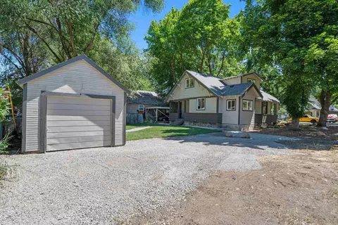Exterior - 2803 E Hartson Ave, Spokane, WA 99202 photo 9 of 11