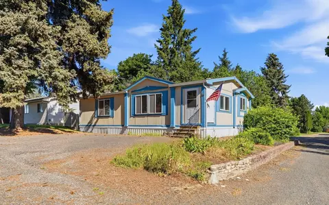 106 W Portland Ave, Fairfield, WA 99012