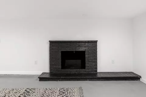 Living - 11406 E 19th Ave, Spokane Valley, WA 99206 photo 10 of 10