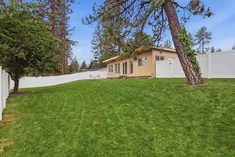 Exterior - 11406 E 19th Ave, Spokane Valley, WA 99206 photo 6 of 7