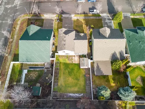 View/Area - 1706 E Vanetta Ave, Spokane, WA 99217 photo 2 of 2